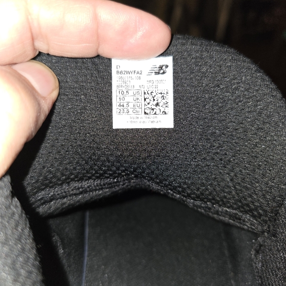 NEW Balance TWO WXY v2 basketball sneakers in the "Black Green Blue" 10.5 Mens - Picture 12 of 12